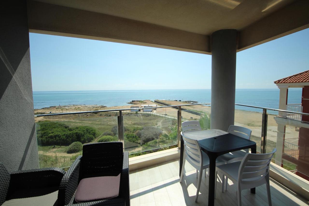 Luxury And Modern Beach Apartment With Sea Views La Mata  Exterior photo