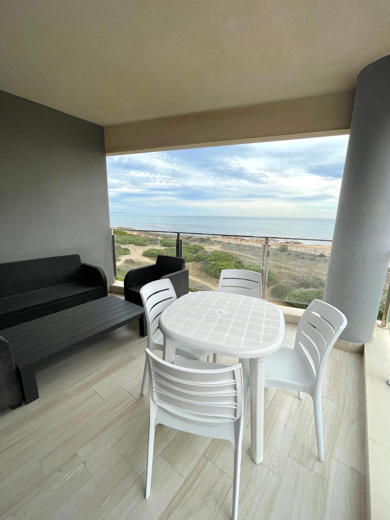 Luxury And Modern Beach Apartment With Sea Views La Mata  Exterior photo